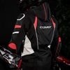 Kép 5/7 - Clover Rainblade-3 vízálló motoros dzseki szellőzőkkel és thermobéléssel (fekete-piros)