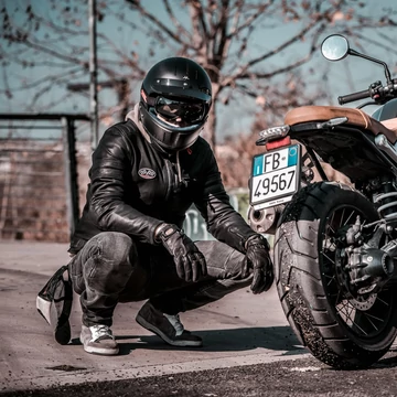 Clover Bullet bőrdzseki + Sys Pro Light farmernadrág